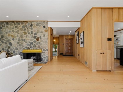 Photo 4 at 1650 Mathers Avenue, Ambleside, West Vancouver