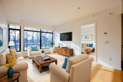 Photo 6 at 404 - 6485 Manitoba Street, Oakridge VW, Vancouver West