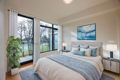 Photo 1 at 404 - 6485 Manitoba Street, Oakridge VW, Vancouver West