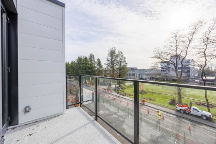 Photo 21 at 404 - 6485 Manitoba Street, Oakridge VW, Vancouver West