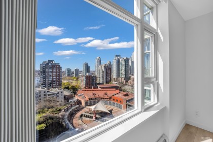 Photo 20 at 1707 - 1199 Marinaside Crescent, Yaletown, Vancouver West