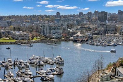 Photo 38 at 1707 - 1199 Marinaside Crescent, Yaletown, Vancouver West