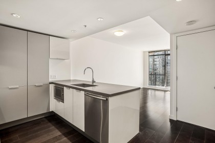 Photo 5 at 2202 - 788 Richards Street, Downtown VW, Vancouver West