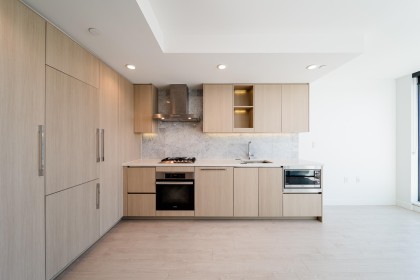 Photo 4 at 1305 - 1768 Cook Street, False Creek, Vancouver West