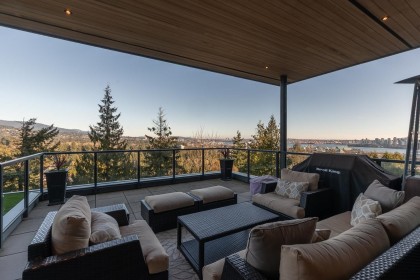 Photo 12 at 817 Younette Drive, Sentinel Hill, West Vancouver