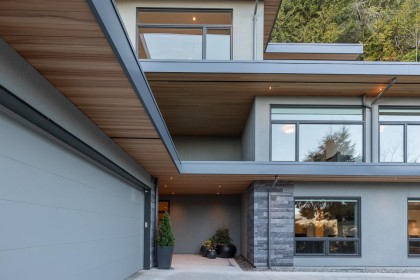 Photo 5 at 817 Younette Drive, Sentinel Hill, West Vancouver