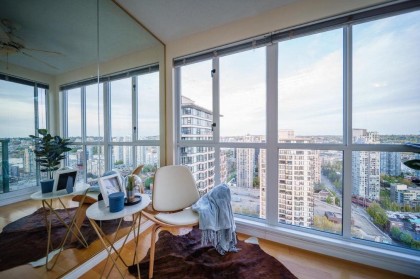 Photo 14 at 3207 - 939 Homer Street, Yaletown, Vancouver West