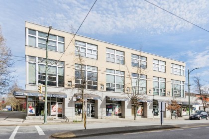 Photo 1 at PH4 - 2088 W 11th Avenue, Kitsilano, Vancouver West