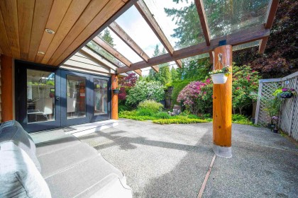 Photo 32 at 4096 Sunset Boulevard, Canyon Heights NV, North Vancouver