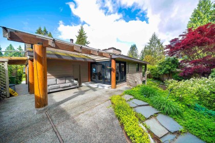 Photo 31 at 4096 Sunset Boulevard, Canyon Heights NV, North Vancouver