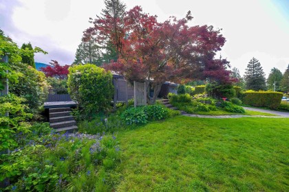 Photo 25 at 4096 Sunset Boulevard, Canyon Heights NV, North Vancouver