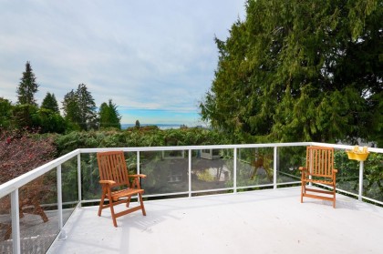 Photo 8 at 647 Blueridge Avenue, Canyon Heights NV, North Vancouver