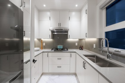 Photo 17 at 838 E 14th Street, Boulevard, North Vancouver