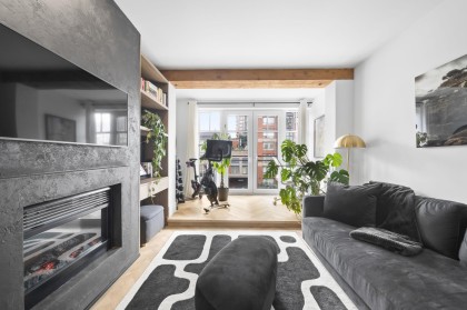 Photo 2 at 202 - 1275 Hamilton Street, Yaletown, Vancouver West