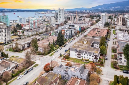 Photo 35 at 416 St. Georges Avenue, Lower Lonsdale, North Vancouver