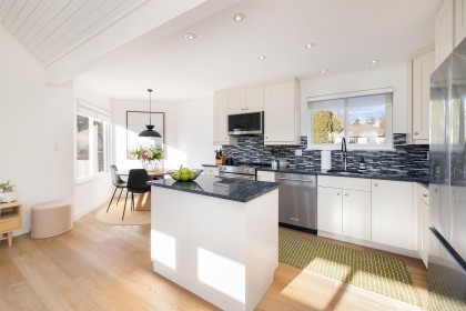 Photo 8 at 416 St. Georges Avenue, Lower Lonsdale, North Vancouver