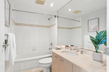 Photo 11 at 1907 - 1331 Alberni Street, West End VW, Vancouver West