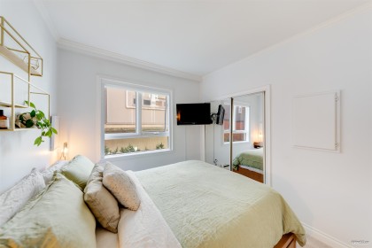 Photo 13 at 202 - 2036 York Avenue, Kitsilano, Vancouver West