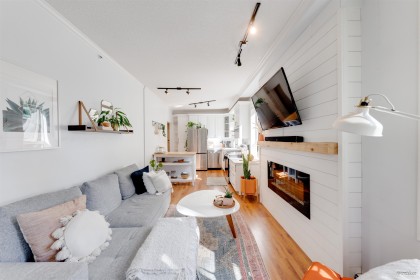 Photo 9 at 202 - 2036 York Avenue, Kitsilano, Vancouver West