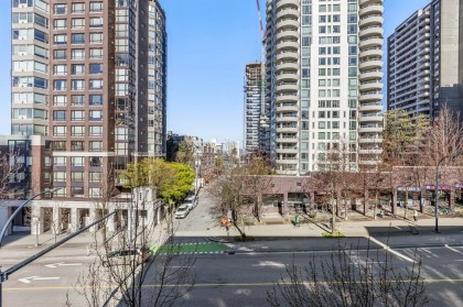 Photo 16 at 411 - 1330 Burrard Street, Downtown VW, Vancouver West