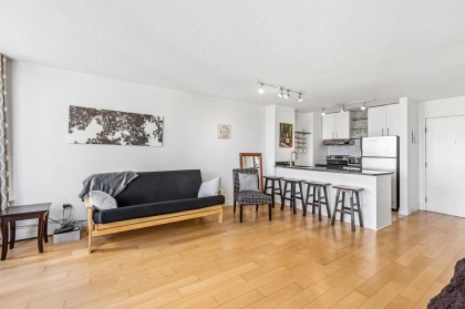 Photo 8 at 411 - 1330 Burrard Street, Downtown VW, Vancouver West