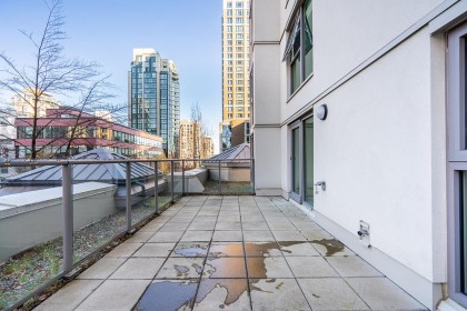 Photo 23 at 402 - 1323 Homer Street, Yaletown, Vancouver West