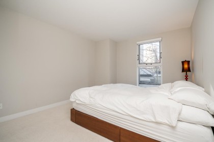 Photo 16 at 402 - 1323 Homer Street, Yaletown, Vancouver West