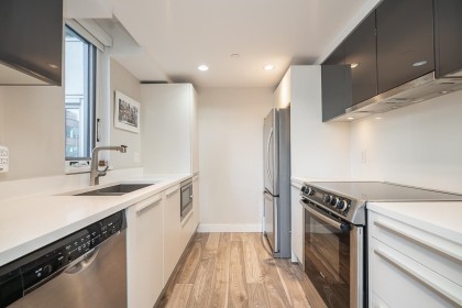 Photo 15 at 402 - 1323 Homer Street, Yaletown, Vancouver West