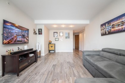 Photo 11 at 402 - 1323 Homer Street, Yaletown, Vancouver West