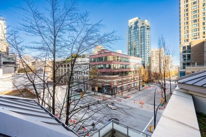 Photo 25 at 402 - 1323 Homer Street, Yaletown, Vancouver West