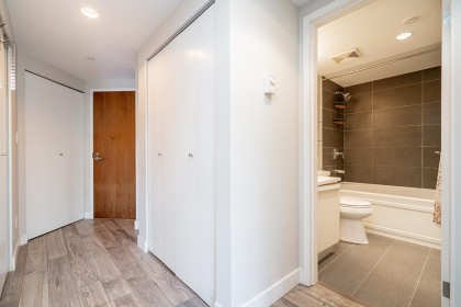 Photo 21 at 402 - 1323 Homer Street, Yaletown, Vancouver West