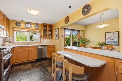 Photo 13 at 818 E 6th Street, Queensbury, North Vancouver