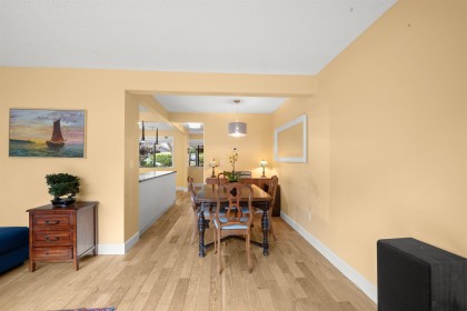 Photo 8 at 81 - 1930 Cedar Village Crescent, Westlynn, North Vancouver