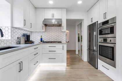 Photo 5 at 1102 Strathaven Drive, Northlands, North Vancouver