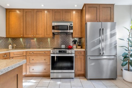 Photo 4 at 102 - 245 W 15th Street, Central Lonsdale, North Vancouver