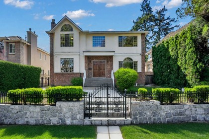 Photo 1 at 2986 W 35th Avenue, MacKenzie Heights, Vancouver West