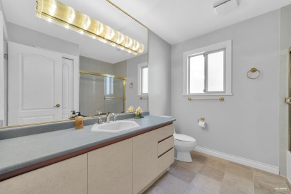 Photo 18 at 2986 W 35th Avenue, MacKenzie Heights, Vancouver West