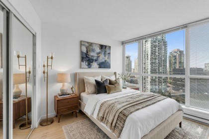 Photo 9 at 1707 - 1189 Melville Street, Coal Harbour, Vancouver West