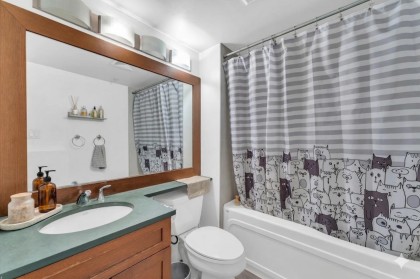 Photo 11 at 1707 - 1189 Melville Street, Coal Harbour, Vancouver West