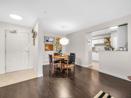 Photo 7 at 303 - 223 Mountain Highway, Lynnmour, North Vancouver