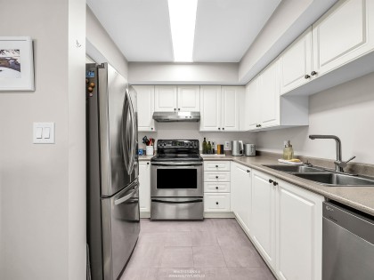 Photo 5 at 303 - 223 Mountain Highway, Lynnmour, North Vancouver