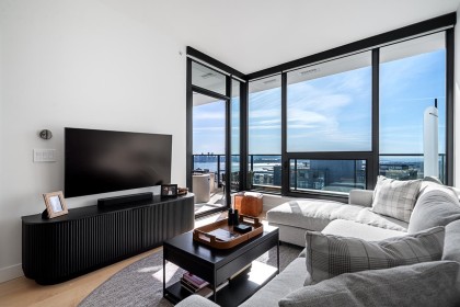 Photo 14 at 1505 - 135 E 13th Street, Central Lonsdale, North Vancouver