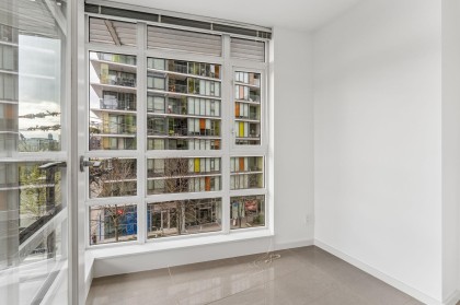 Photo 18 at 503 - 89 W 2nd Avenue, False Creek, Vancouver West