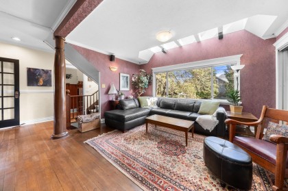 Photo 3 at 628 E 5th Street, Queensbury, North Vancouver