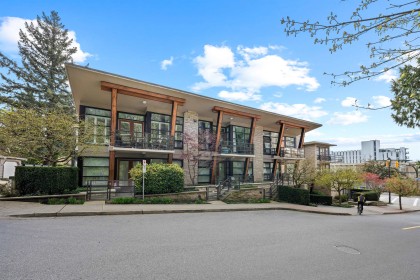 Photo 26 at 9 - 1891 Marine Drive, Ambleside, West Vancouver