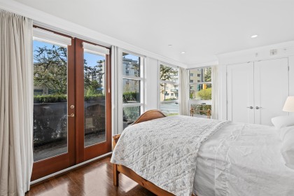 Photo 22 at 9 - 1891 Marine Drive, Ambleside, West Vancouver