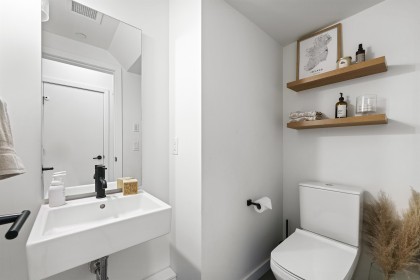 Photo 10 at 7 - 533 E 3rd Street, Lower Lonsdale, North Vancouver