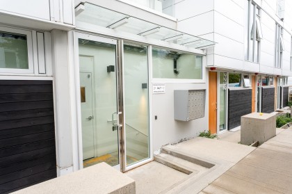 Photo 3 at 2208 Willow Street, Fairview VW, Vancouver West