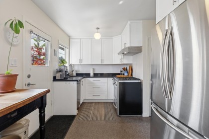 Photo 14 at 415 W 26th Street, Upper Lonsdale, North Vancouver