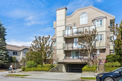 Photo 1 at 152A W 18th Street, Central Lonsdale, North Vancouver